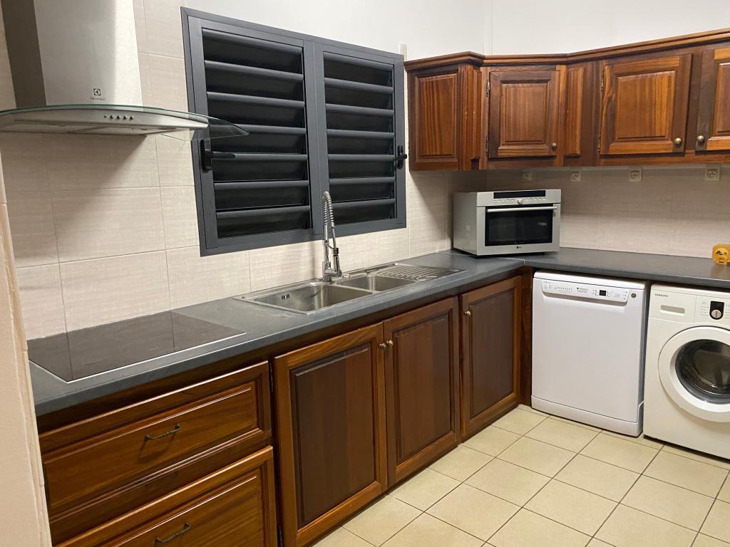 La Kaz Paille en Queue, Superbe Villa avec Piscine chauffée et jacuzzi - 56