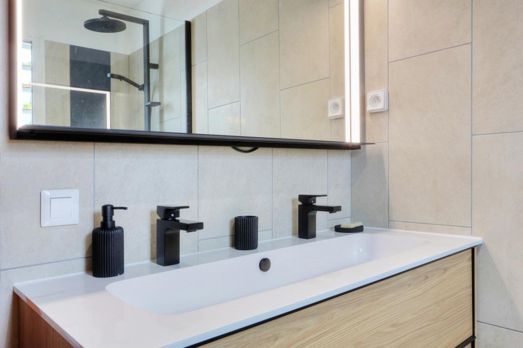 Le Poinsettia d’Or – Élégance & vue panoramique - 19