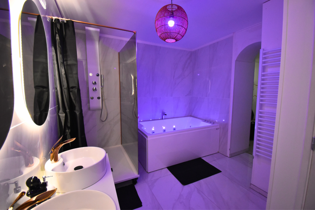 Le Sanctuaire d’Hirson | Spa Privatif • Sauna