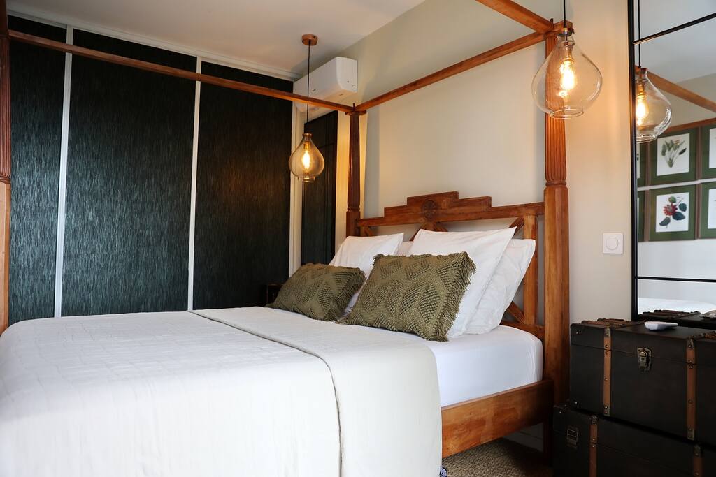 Maison Divon Luxueuse Villa Exotique face à l'Océan avec piscine chauffée - 42