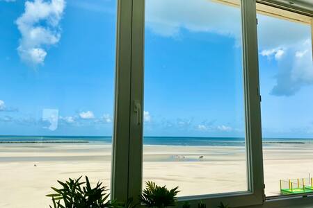Appartement design vue mer