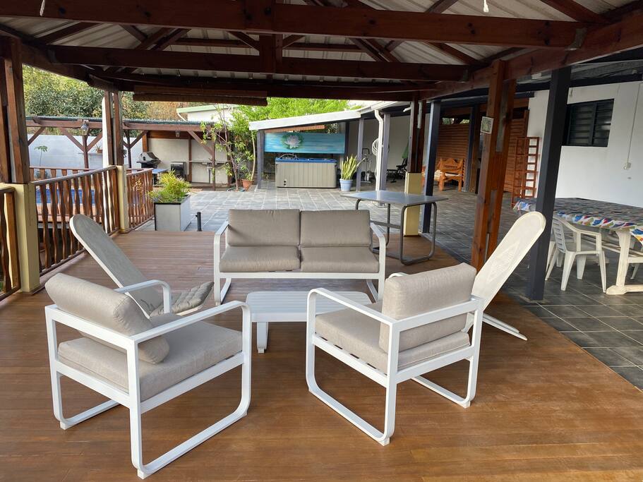 La Kaz Paille en Queue, Superbe Villa avec Piscine chauffée et jacuzzi - 43