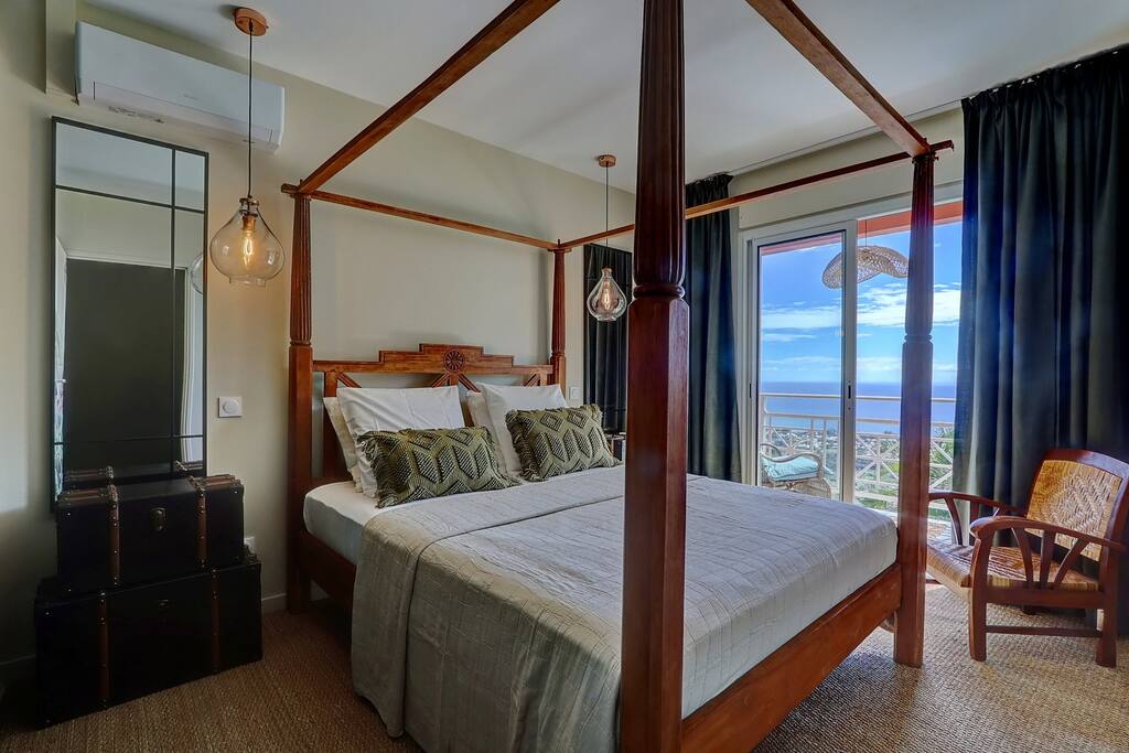 Maison Divon Luxueuse Villa Exotique face à l'Océan avec piscine chauffée - 41