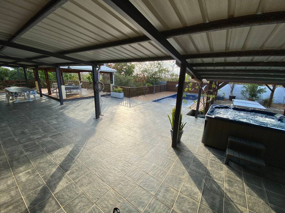 La Kaz Paille en Queue, Superbe Villa avec Piscine chauffée et jacuzzi - 42