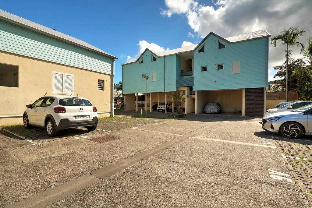 Le Kazuarina · Superbe ! Le Kazuarina, beau F3 à 50m du lagon - 30